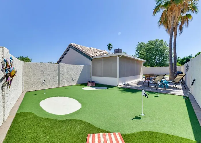 Holiday home Family Home: Games, Private Pool & Patio! Gilbert